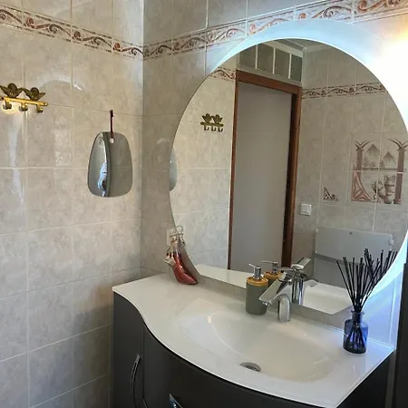 La Maison De Claude Avec Terrasse Et Piscine *