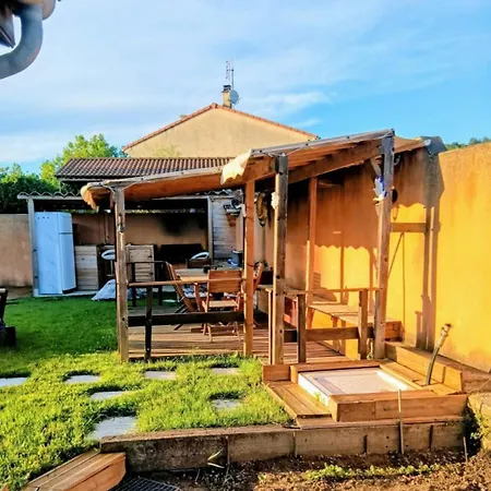 Willa La Maison De Claude Avec Terrasse Et Piscine