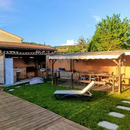 Willa La Maison De Claude Avec Terrasse Et Piscine *