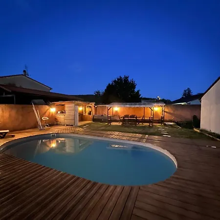 La Maison De Claude Avec Terrasse Et Piscine * Crest
